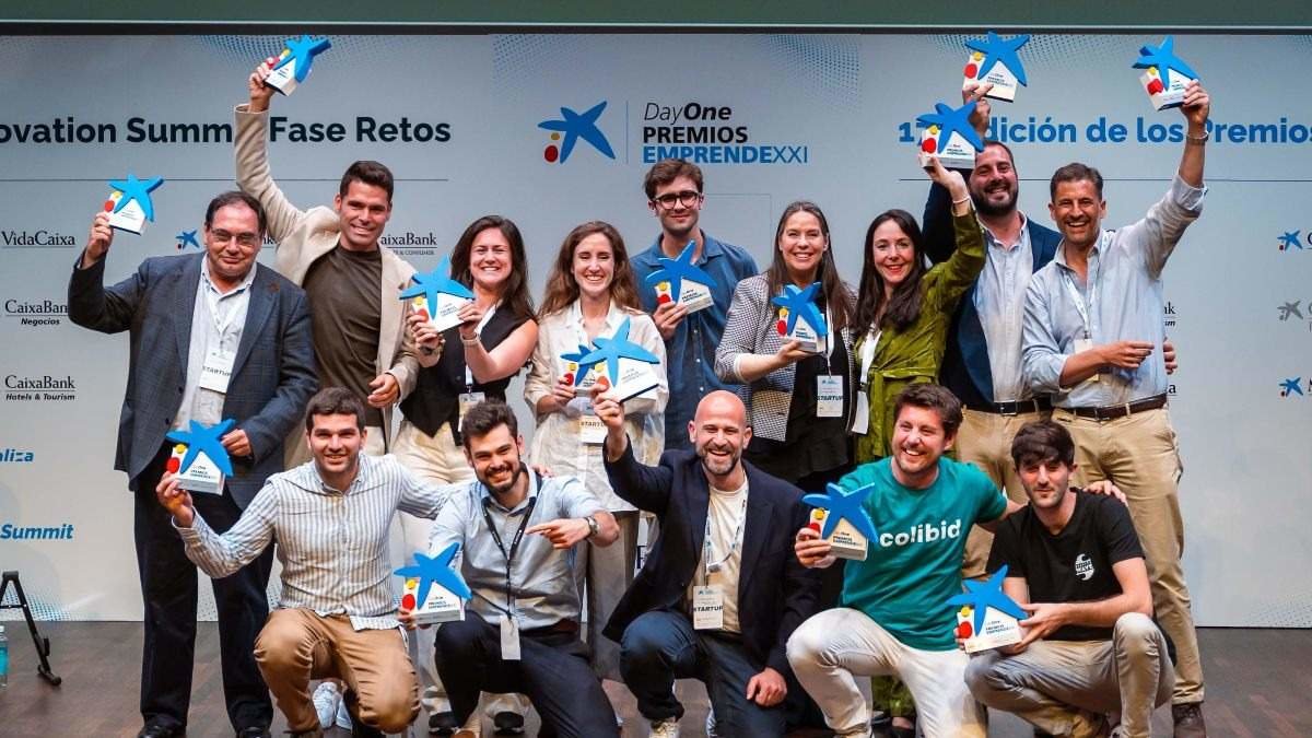 CaixaBank premia este año a más de diez proyectos de emprendimiento social a través de dos programas.